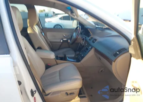 2013 Volvo Xc90 3.2/3.2 Platinum/3.2 Premier Plus from USA, damaged, VIN YV4952CY3D1657183